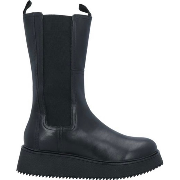 Brand New waterproof Apepazza black ankle boots - Picture 2 of 4